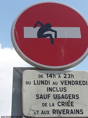Traffic sign in sete